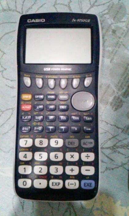 Máquina de calcular Casio FX - 97506 ll