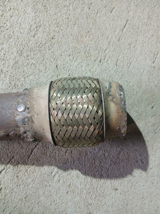 Гофра для автомобіля