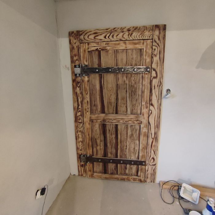 Remonty, naprawa, montaż drzwi/okien, złota rączka do usług!