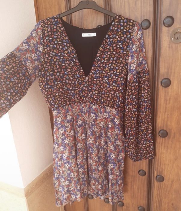 Vestido flores Mango