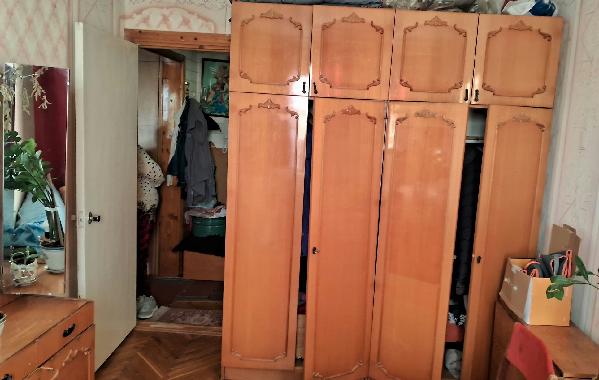 Оренда Кiмнати Руська-Фастiвська,Посередник