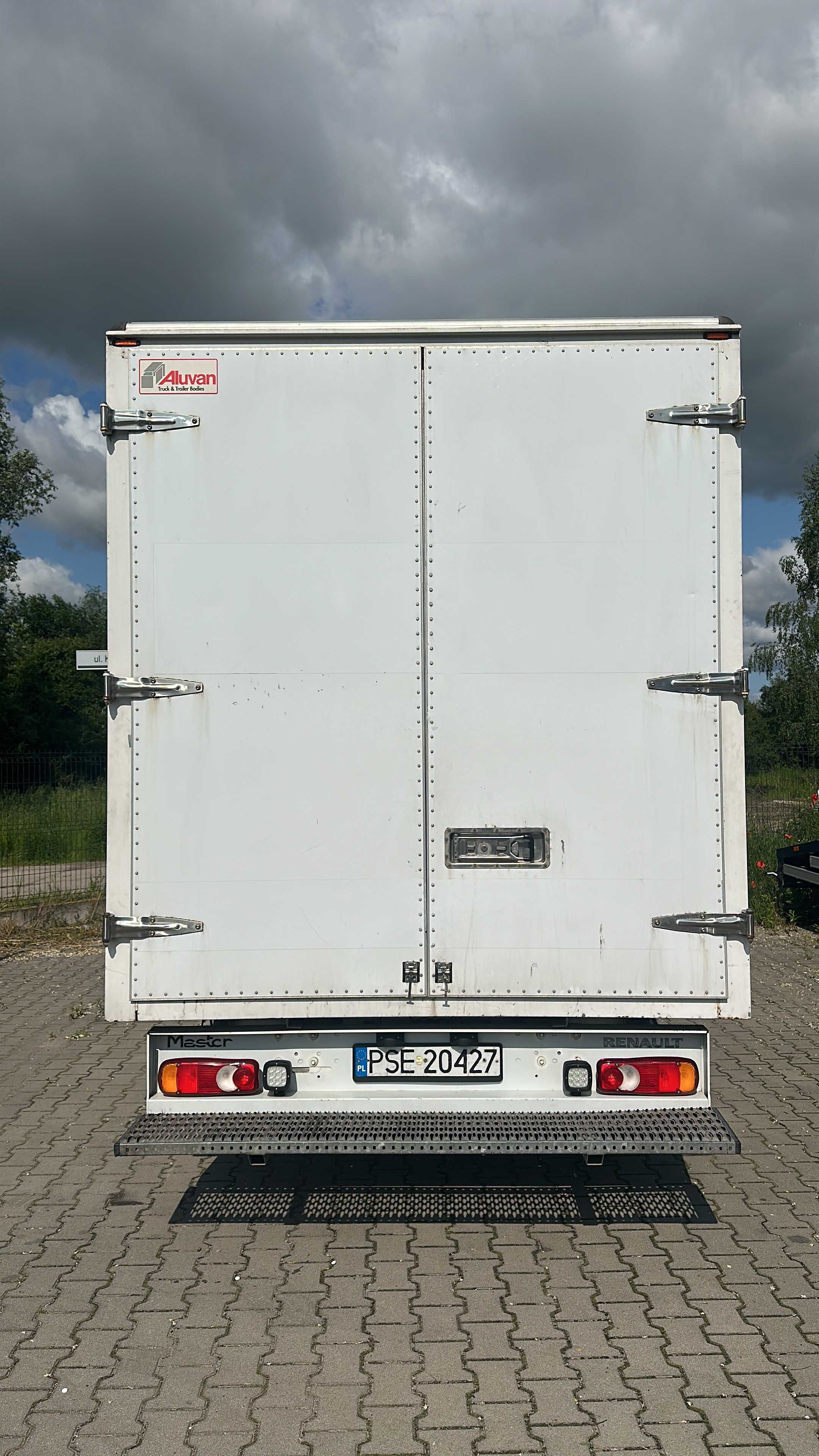Wypożyczalnia Wynajem Renault Master Kontener Autolaweta Winda