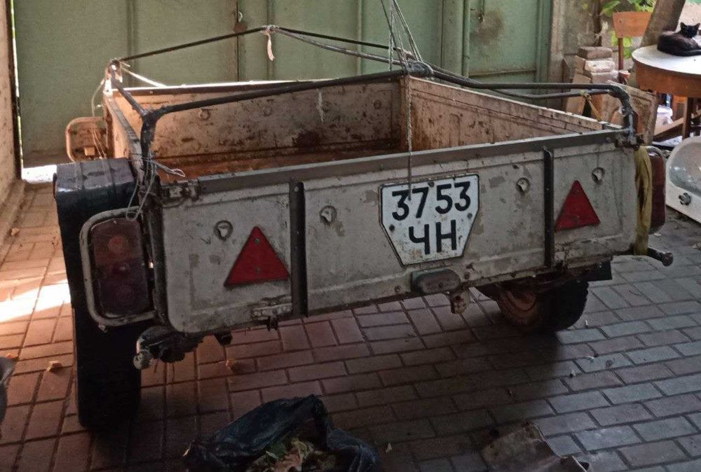 Продам Б/У Причеп