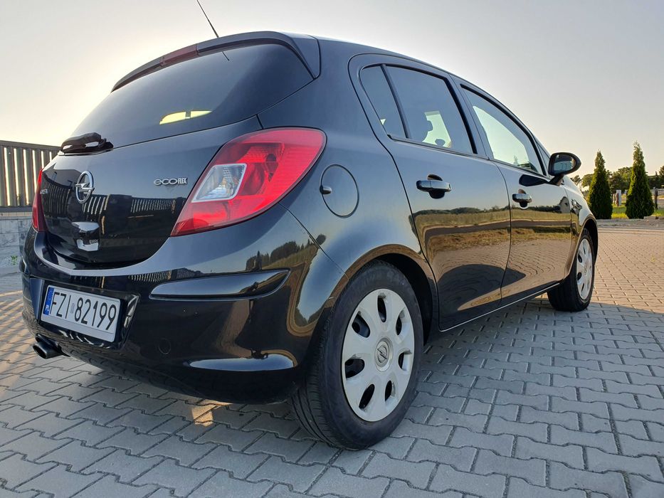 Opel Corsa D 2011r. GAZ 5-drzwi Klima