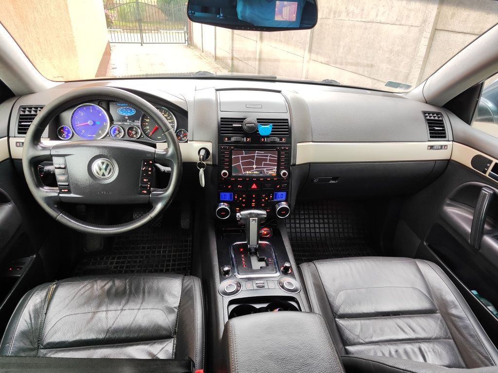 VW Touareg 3.0 V6 polift 2007