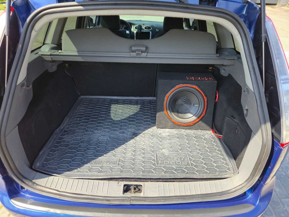 Ford Focus 2009 2 рестайлинг 2.0 дизель автомат