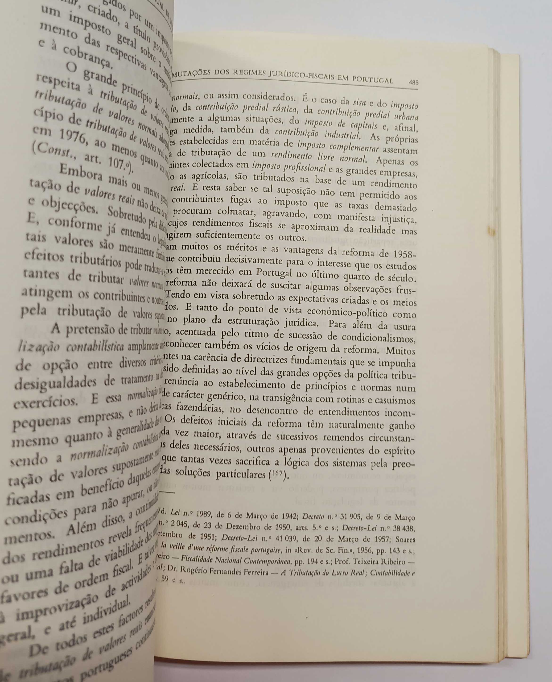 Manual de Direito Fiscal, de Pedro Soares Martinez