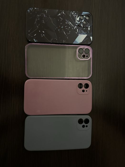 Чехолы на айфон 11