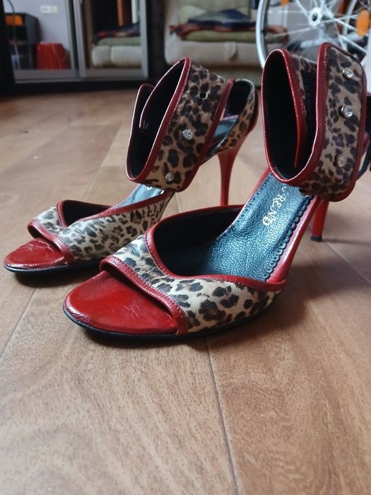 Продам обувь не дорого