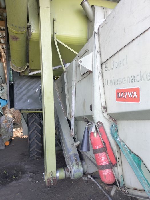 Продам Комбайн Клас Європа