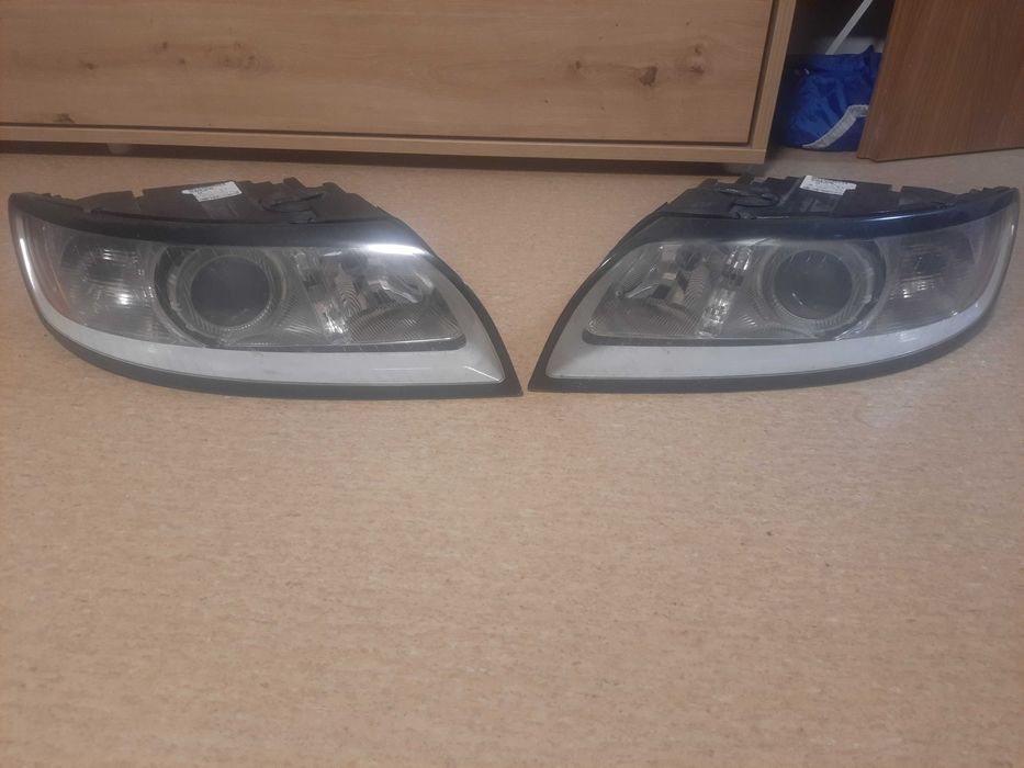 Lampy przednie volvo v50
