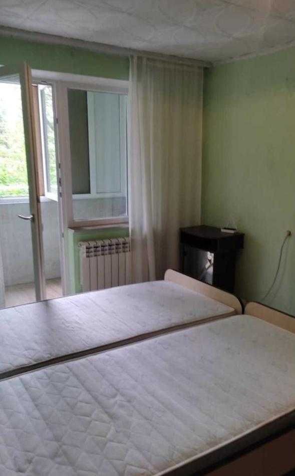 Продам 2х кімнатну квартиру в районі Одеської (Одесская), вул. Зернова