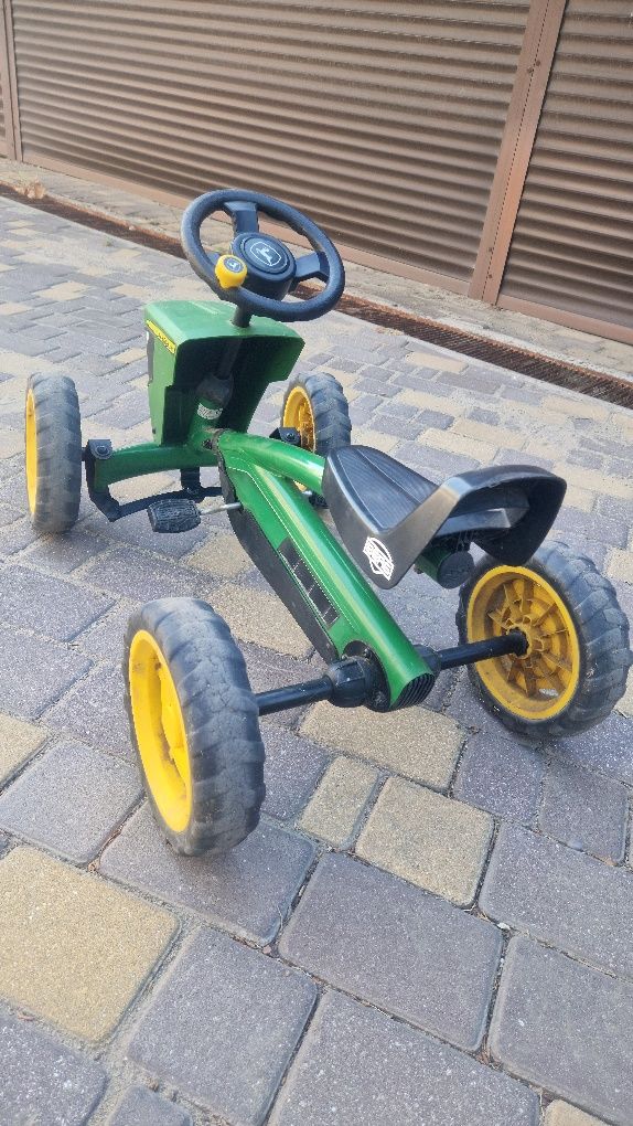 Дитячий трактор BERG JOHN DEER