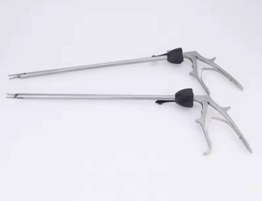 Кліпатор для титанових кліпс. 10мм