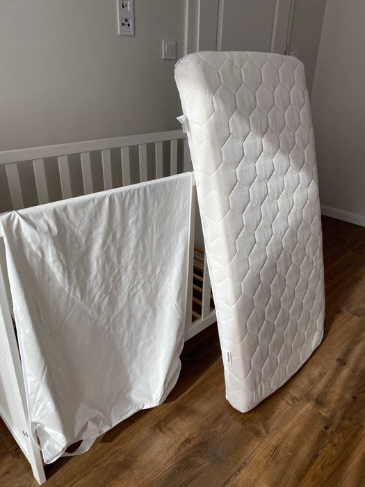 Materac do łóżeczka 120×60 + Codzienny ochraniacz na materac 120×60