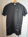 Vestido Adidas oversized