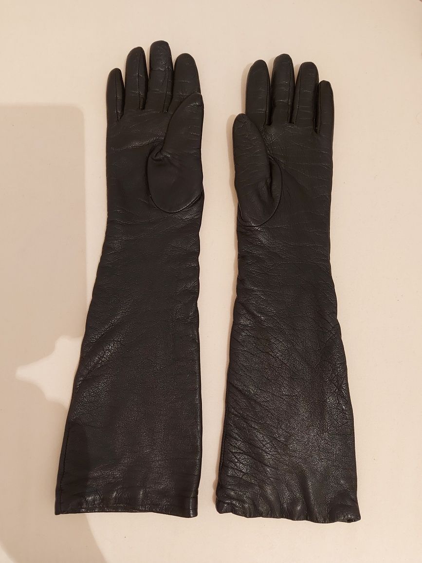 Зимние перчатки из натуральной кожи