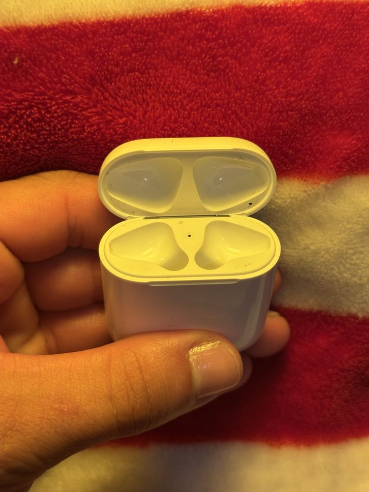 Airpods 2• geração