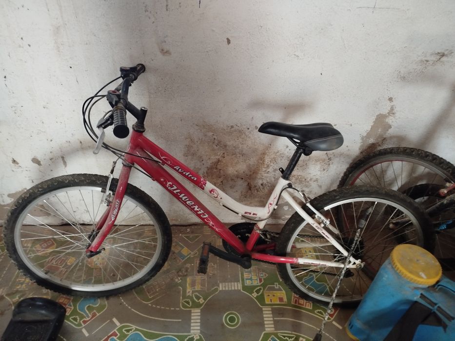 Bicicleta de menina