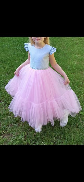 Сукня для дівчинки святкова