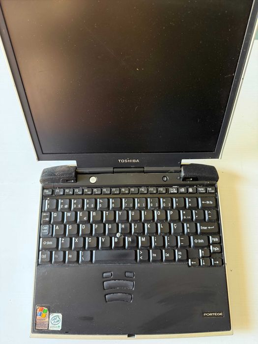 Toshiba Portege 4010 p/Peças