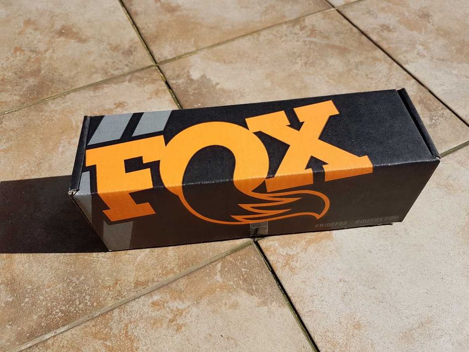 NOWY tłumik FOX Factory FLOAT X2 Trunnion, 2-pos, KASHIMA, 205x65mm