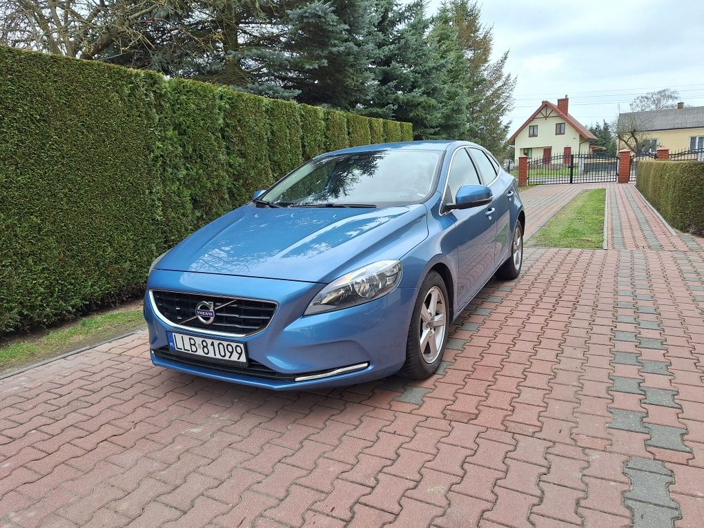 Volvo V40 2.0 D2 120 KM 2015