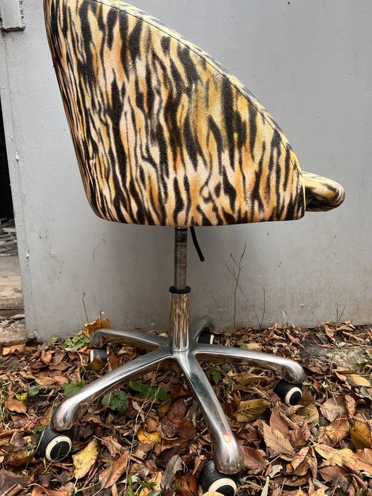 Крісло для  салону  в салон