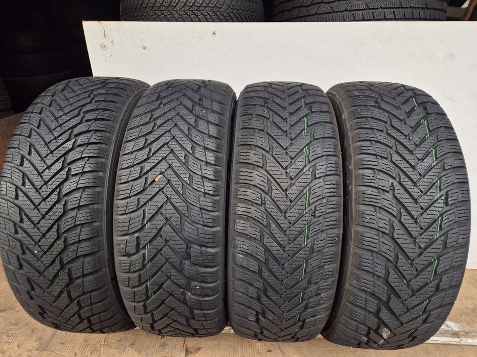 Шини 215/65/16, Nokian  (605)