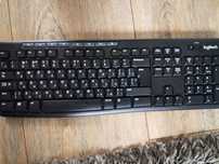 Бездротова клавіатура Logitech