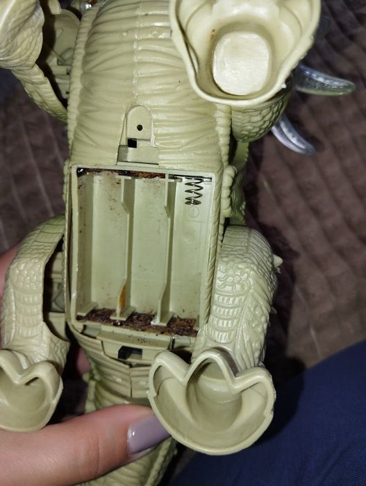 Великий інтерактивний динозавр