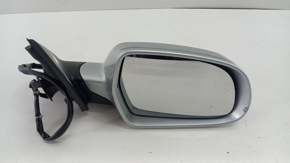 Зеркало правое Audi A4 B8 6 pin 2012 8K1857410AG