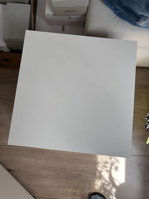 Szafka nocna, czarno białe