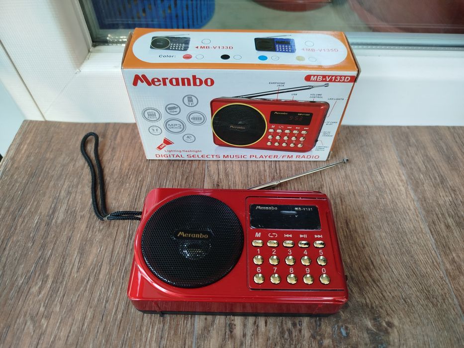 Портативный Радиоприемник FM радио
