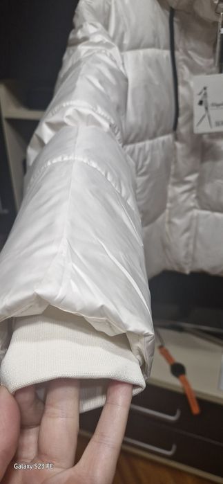 Нова пуфер куртка білий перламутр пуфер на 46-48