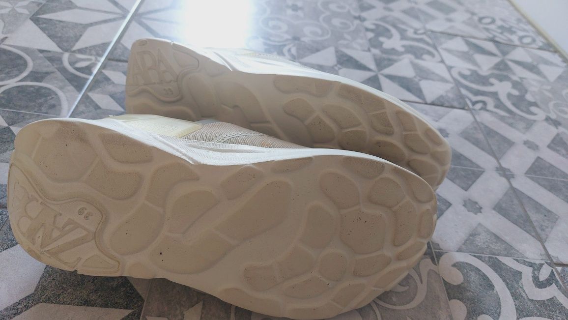 Sprzedam buty chłopięce