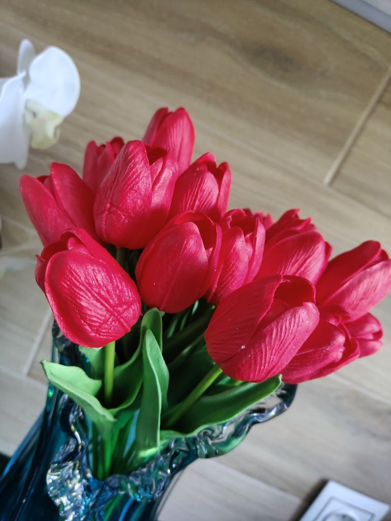 Czerwone tulipany silikonowe 10 szt