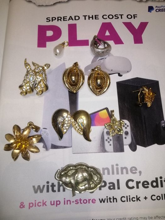 Клипсы-серьги винтажная брошь в виде розы с бантом, бижутерия.