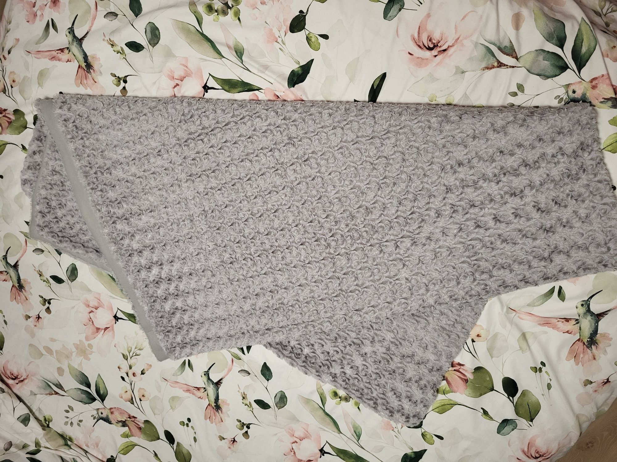 Kapa narzuta kolor szary 200x220