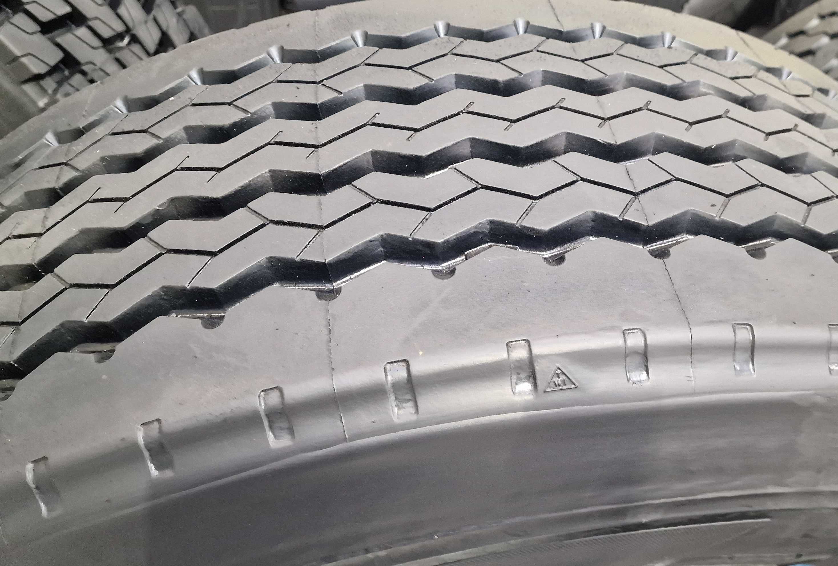 385/65 r22,5" odp. XTE2 naczepowa regionalna opona ciężarowa TE2 TIR