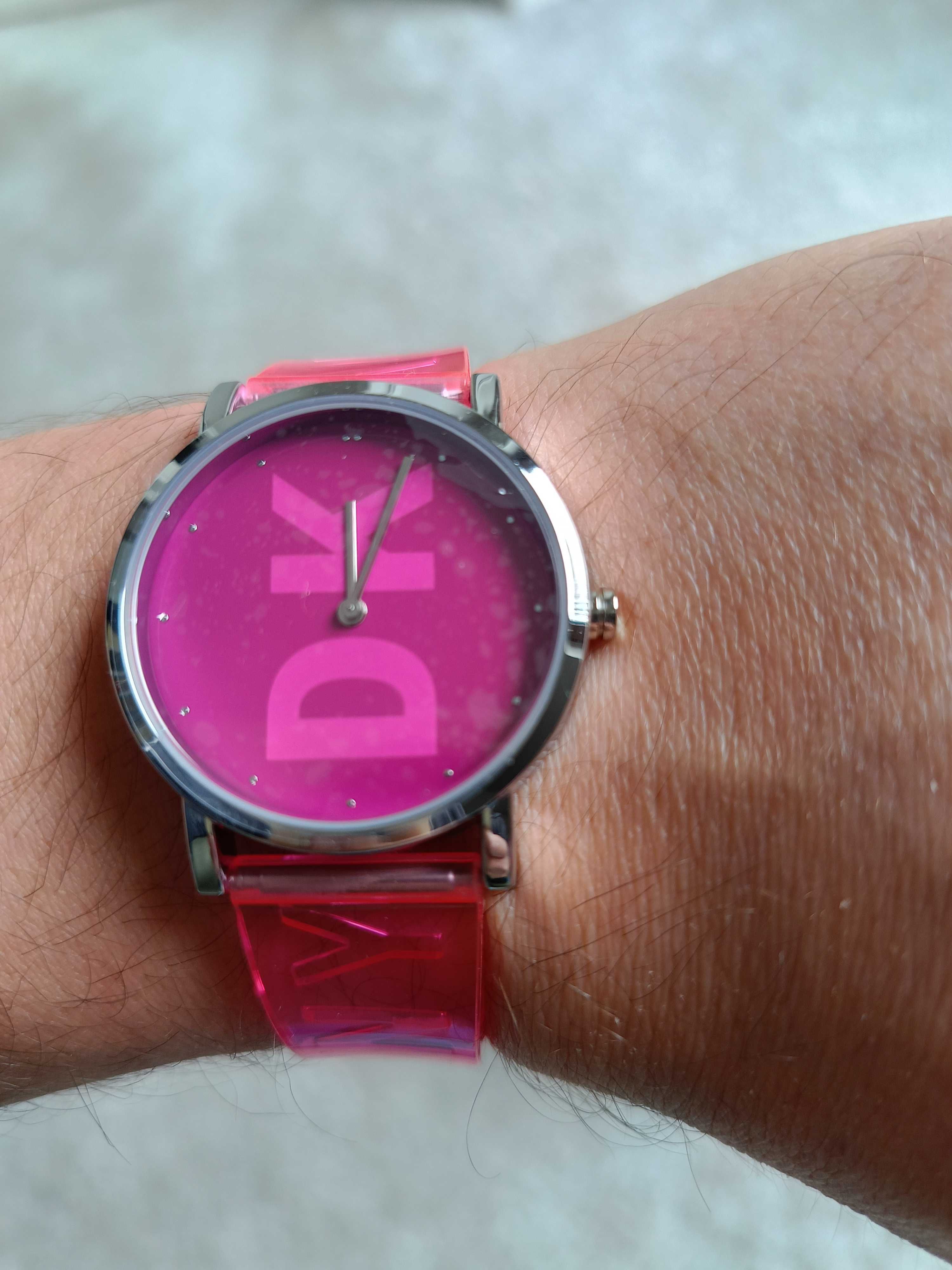 Zegarek damski DKNY-nowy