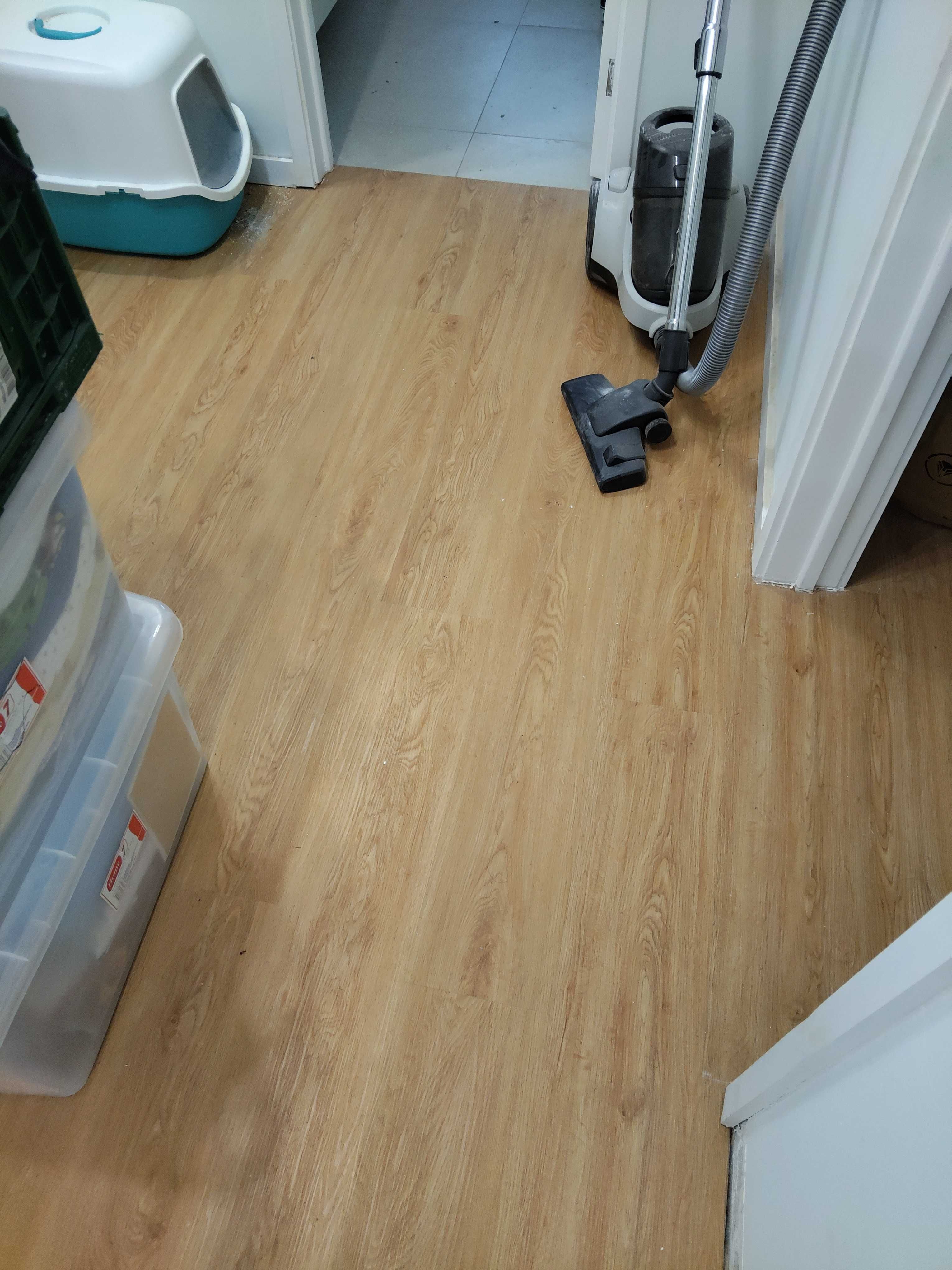 Colocação de piso flutuante