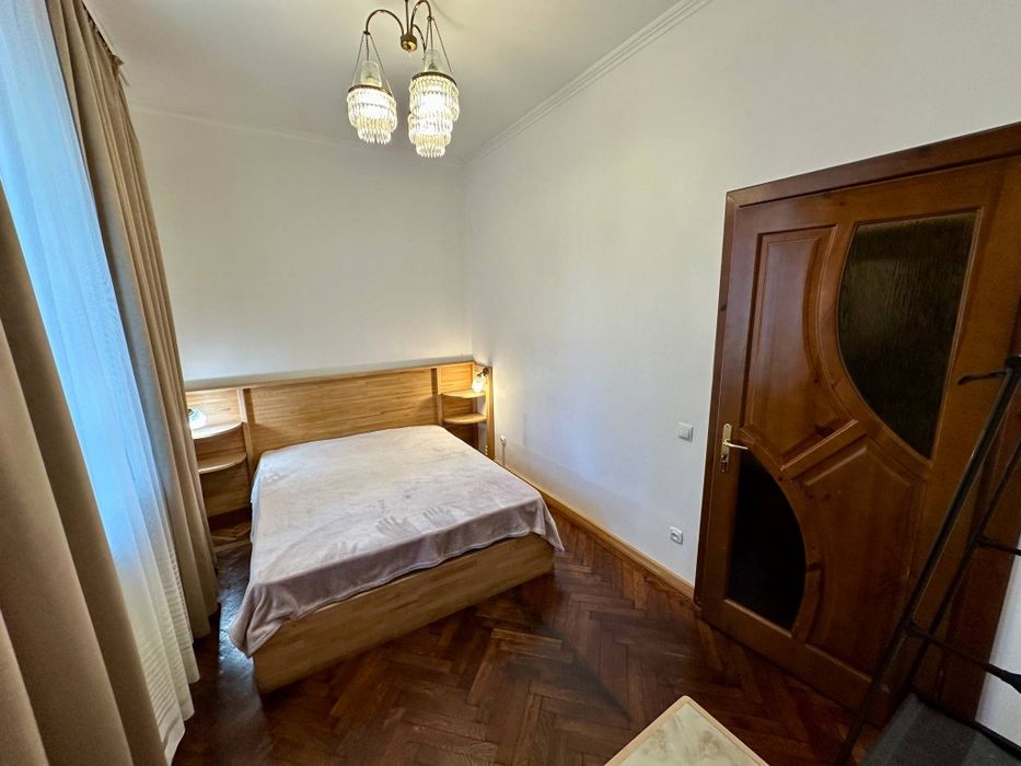 Оренда будинку (спарка) вул.Антоновича, розглядають з тваринами.