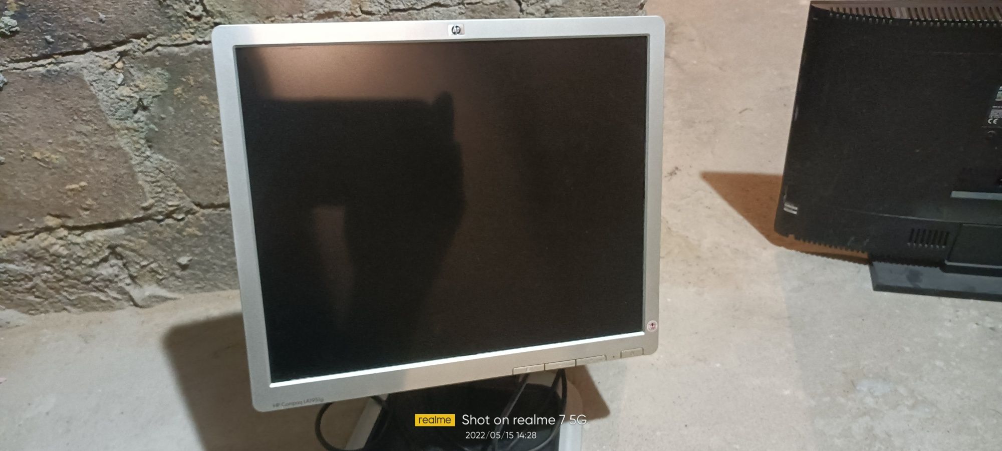 Monitor LCD sprzedam