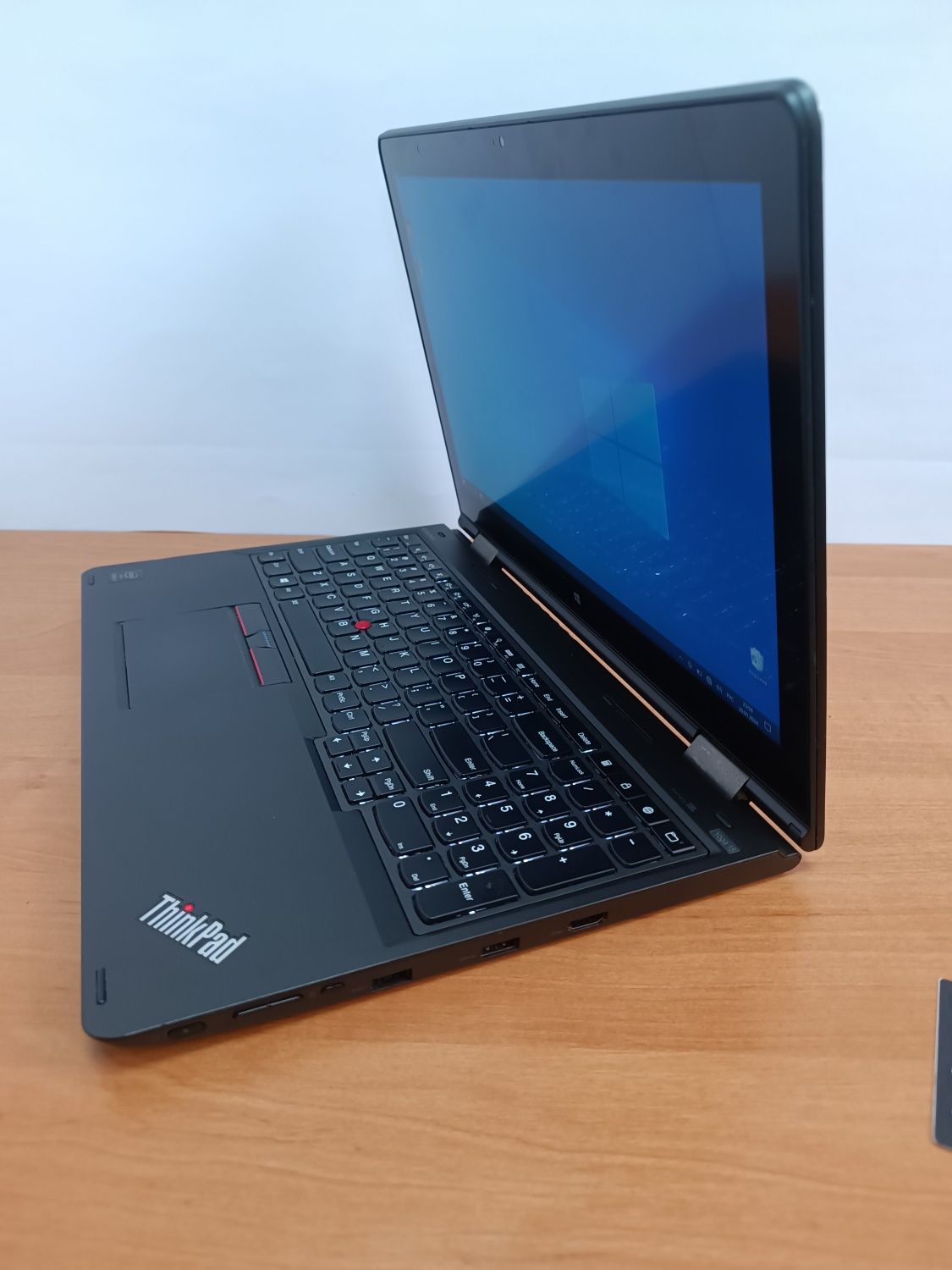 Ноутбук Планшет Lenovo ThinkPad Yoga 15 i7 8GB SSD 256GB Nvidia 840m