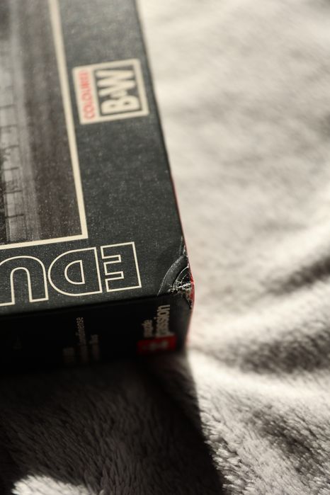 Пазли Educa London чорно-білі, 1000 деталей + клей для закріплення