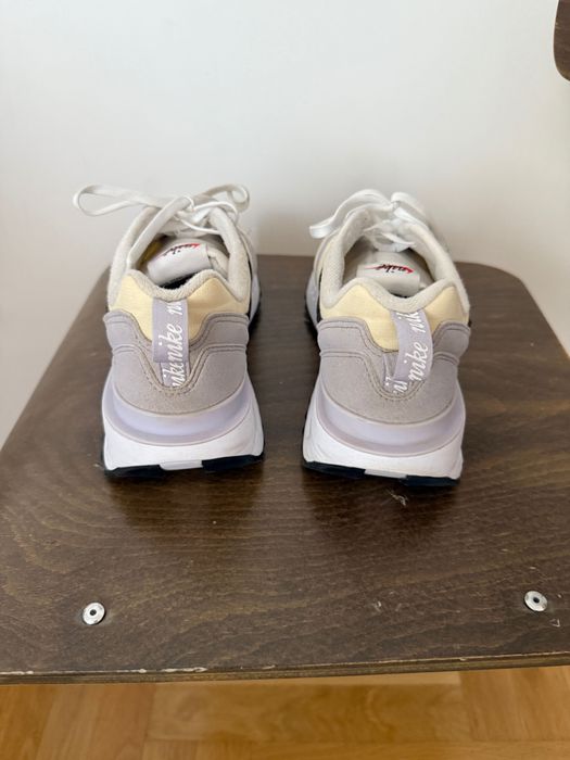 NIKE AIR MAX Dawn rozm 40 Purple