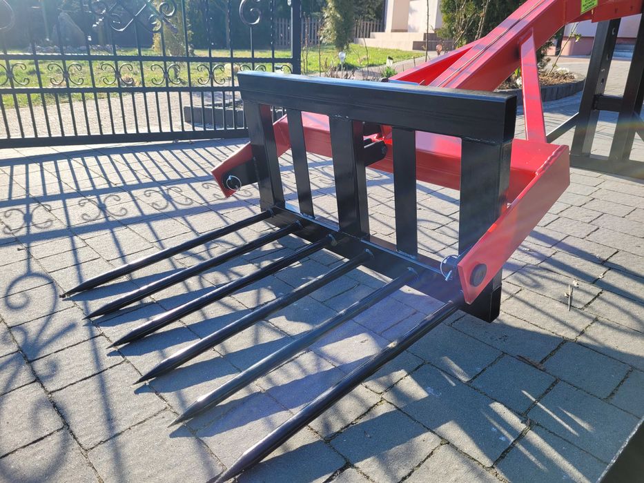 Ładowacz/ TUR na tylni zaczep ciągnika/ łyżka do ziemi/ Widły obornik