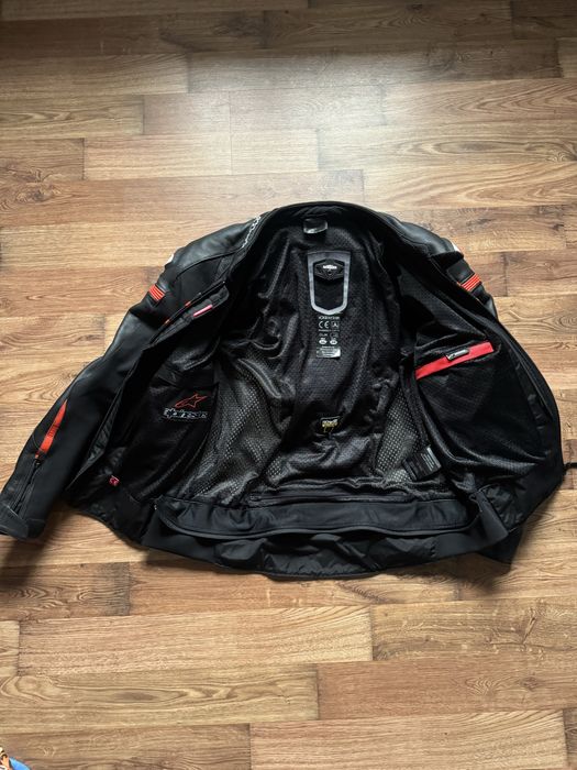 Мотокуртка кожаная Alpinestars Missile Air,размер 54 (XL), сост. супер