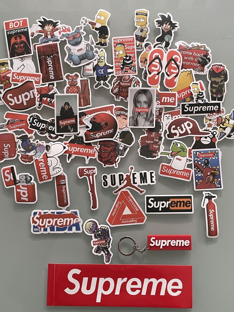 Brelok Supreme, Box logo, 50 szt wlepek